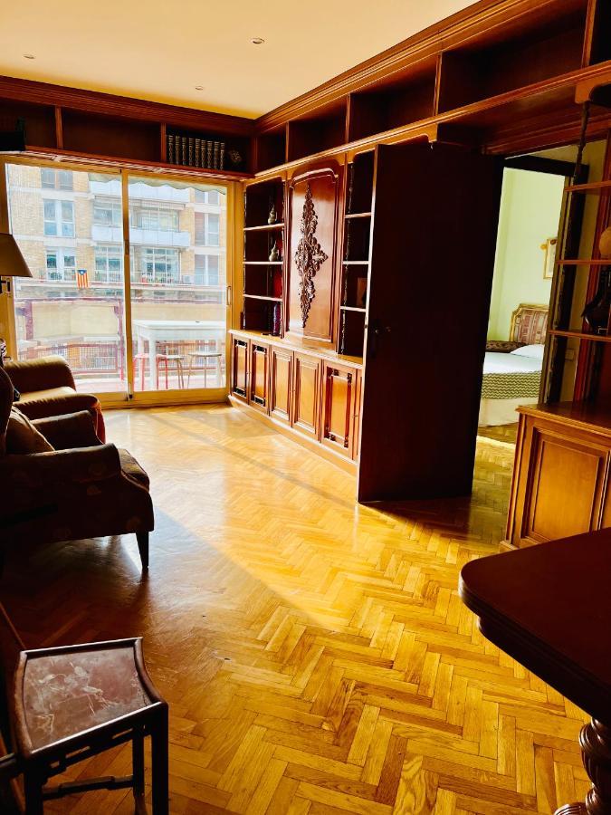 Your Second Home In Barcelona With Private Room And Private Bathroom Close To Montjuic, Pl Espana, La Rambla, Ferry Port Extérieur photo