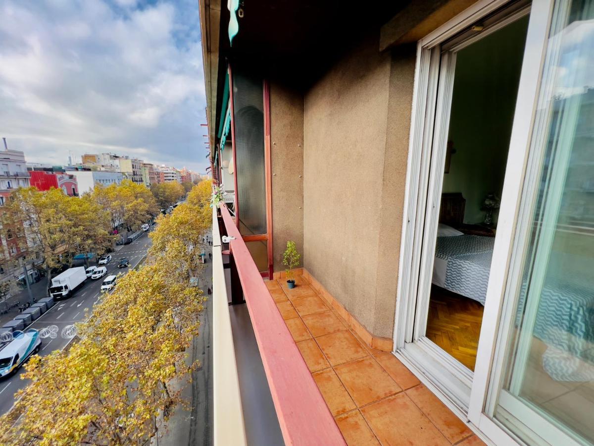 Your Second Home In Barcelona With Private Room And Private Bathroom Close To Montjuic, Pl Espana, La Rambla, Ferry Port Extérieur photo